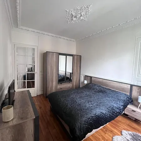 Neuilly, 1 Chambre, A 2 Stations De La Defense Et Des Champs Elysees דירה *